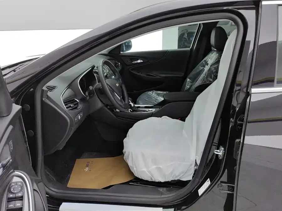 Chevrolet Malibu Xl Malibu XL 2023 1.5T sharp version 2026 — миниатюра 3