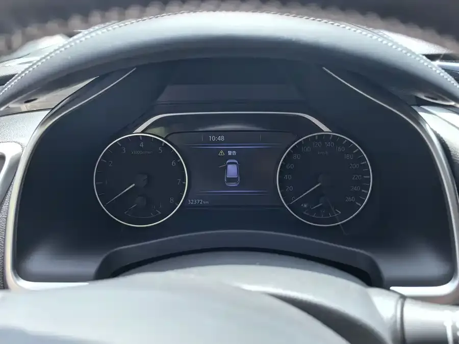 Nissan Murano Loulan 2021 2.5L XL 2WD Intelligent Linked Deluxe Edition 2023 — миниатюра 3