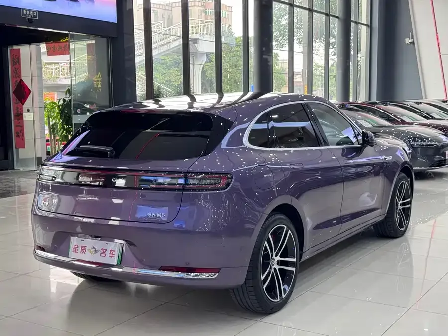 AITO M5 M5 2025 Extended Range Ultra 4WD Edition 2025 — миниатюра 5