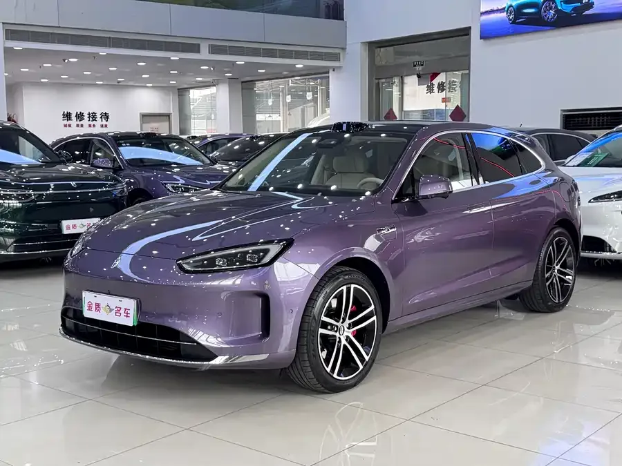 AITO M5 M5 2025 Extended Range Ultra 4WD Edition 2025 — фото 1, купить с доставкой в Москву