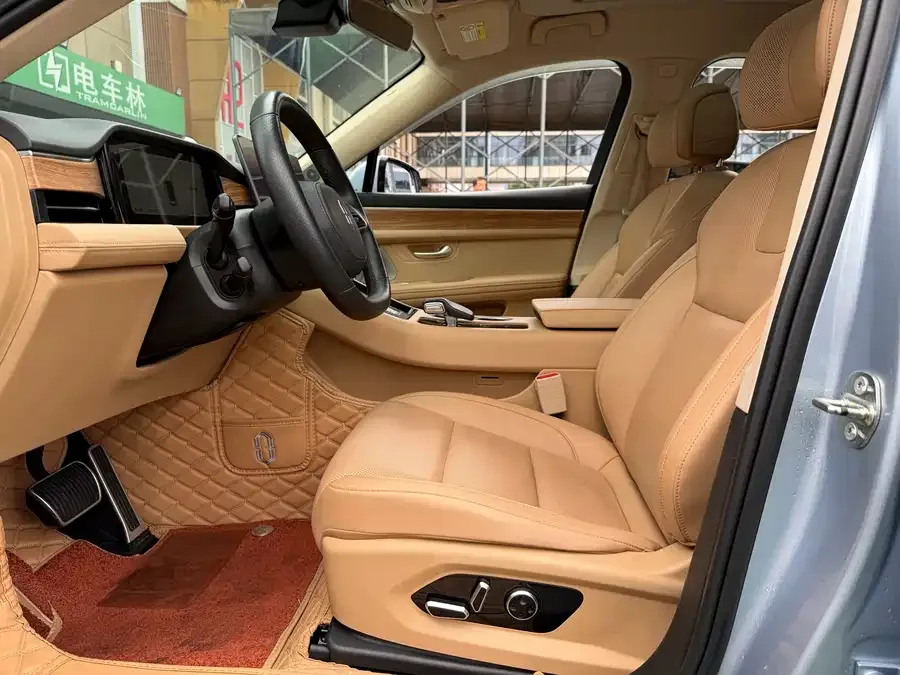 AITO M5 M5 2022 pure electric rear-wheel drive standard version 2023 — миниатюра 2