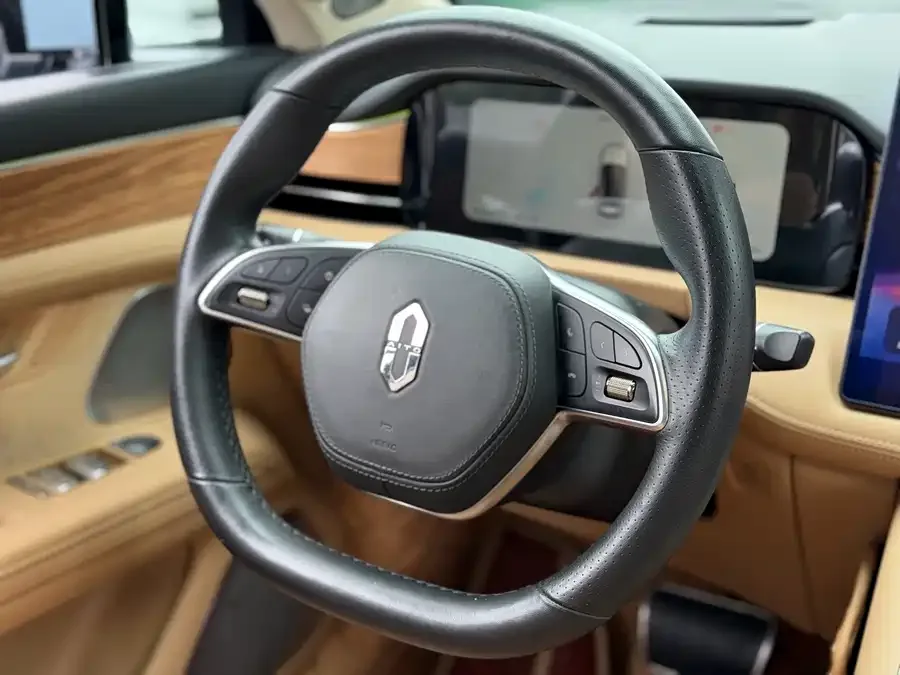 AITO M5 M5 2022 pure electric rear-wheel drive standard version 2023 — миниатюра 3