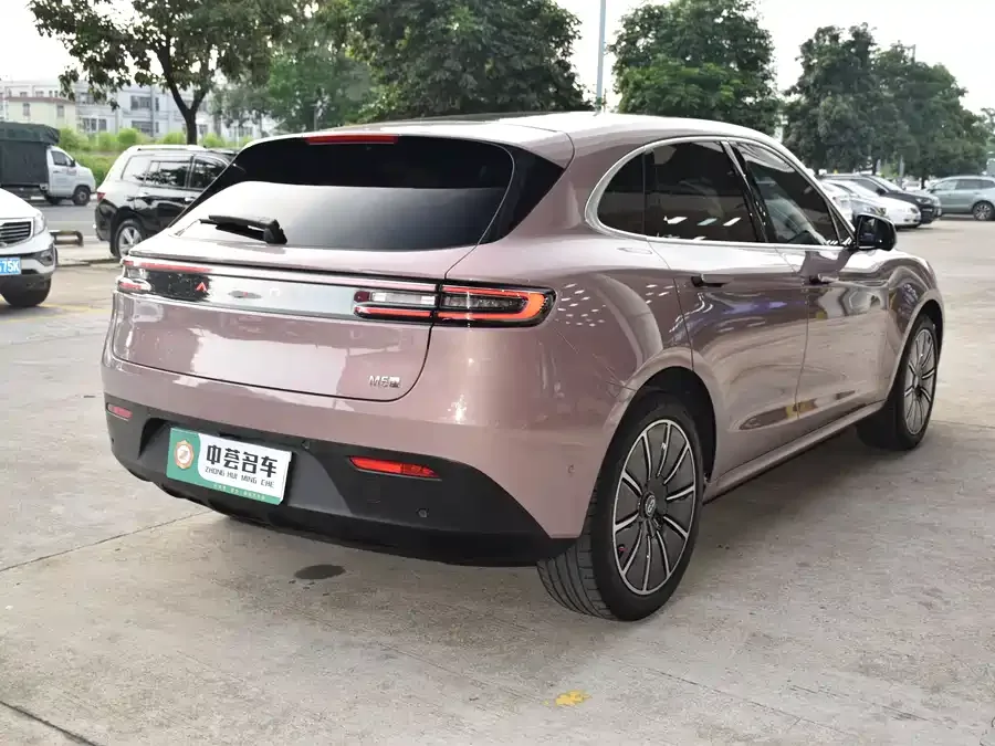 AITO M5 M5 2022 pure electric four-wheel drive performance version 2023 — миниатюра 2