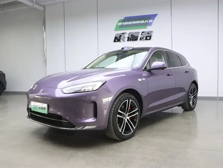 AITO M5 M5 2025 Extended Range Ultra 4WD Edition 2025 — фото 1, купить с доставкой в Москву