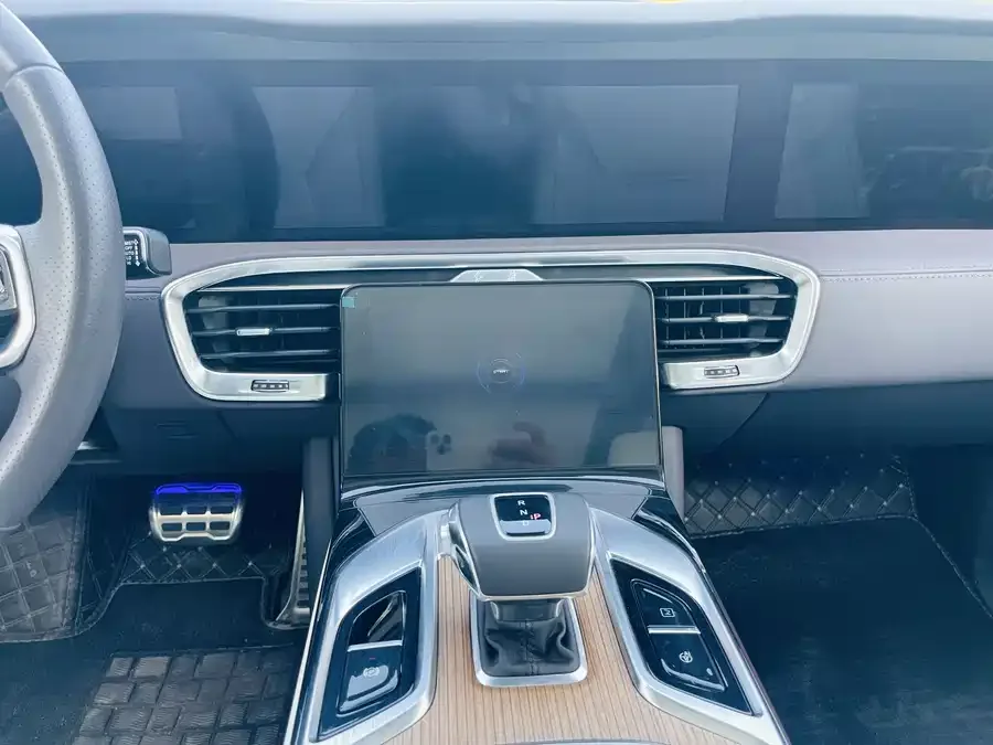 Hongqi E-HS9 Hongqi E-HS9 2022 660km flag collar version four seats 2023 — миниатюра 4