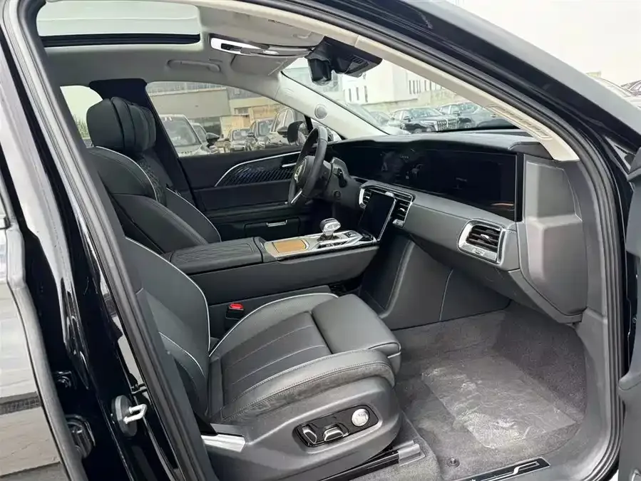 Hongqi E-HS9 Hongqi E-HS9 2022 690km Flagship Edition Six Seaters 2023 — миниатюра 4
