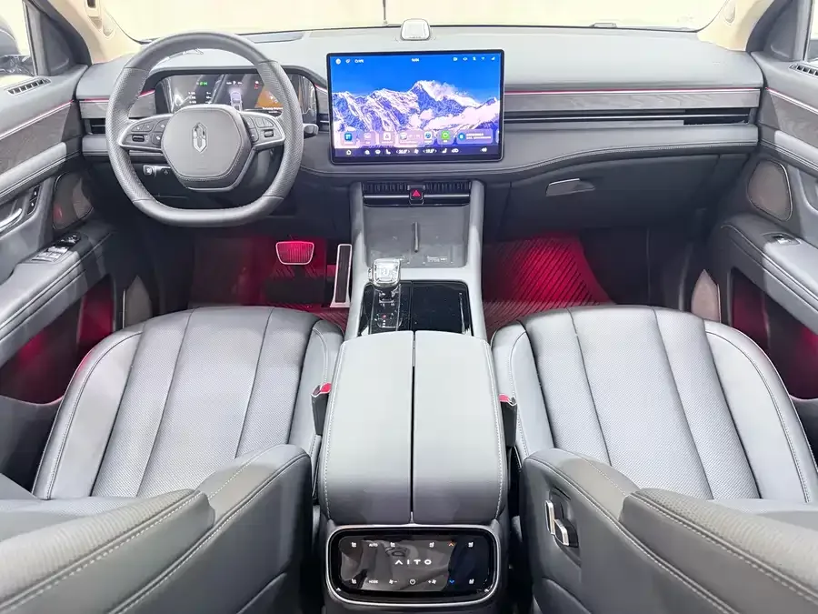 AITO M7 Wenjie M7 2024 1.5T Intelligent Driving 4WD Max Edition 5 Seaters 2025 — миниатюра 3