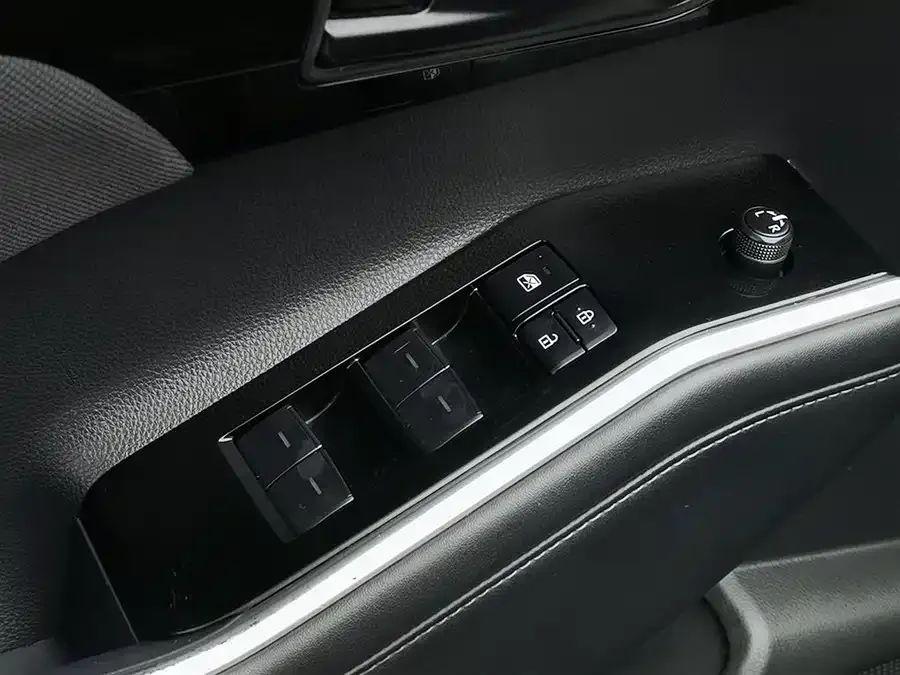 Toyota Highlander Highlander 2023 2.5L Intelligent Electric Hybrid Dual Engine 4WD Elite Edition 7 Seaters 2024 — миниатюра 3