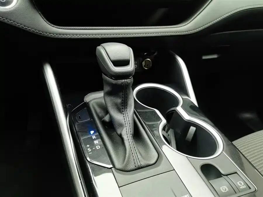 Toyota Highlander Highlander 2023 2.5L Intelligent Electric Hybrid Dual Engine 4WD Elite Edition 7 Seaters 2024 — миниатюра 4