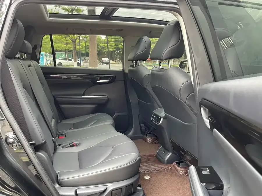 Toyota Highlander Highlander 2024 2.5L Intelligent Electric Hybrid Dual Engine Four-Wheel Drive Luxury Edition 7 Seaters 2024 — миниатюра 4