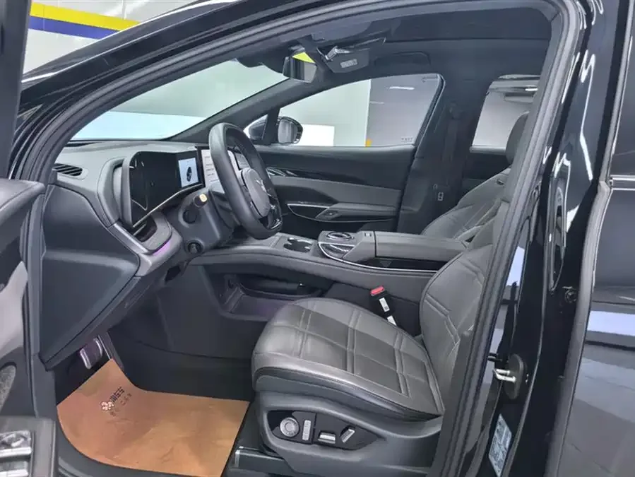 Hongqi Tiangong 08 Hongqi Tiangong 08 2025 680 Ultra 4WD version 2024 — миниатюра 3
