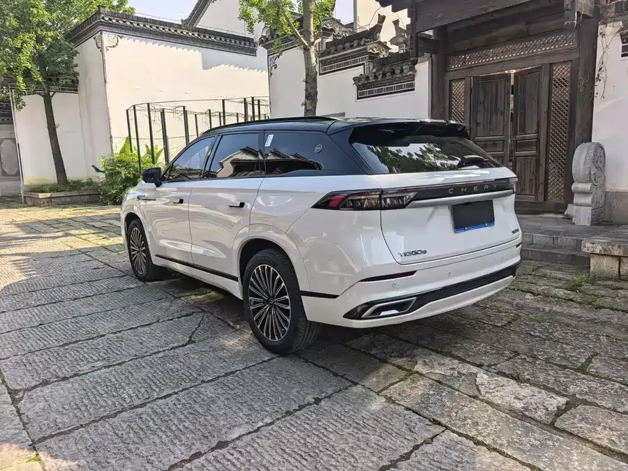Chery Tiggo 9 Tiggo 9 2025 2.0T Automatic 2WD Premium Edition 5 Seaters 2024 — миниатюра 2