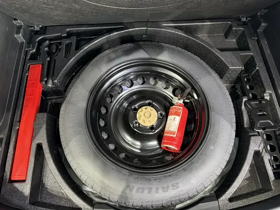 Haval Chitu (Red Rabbit) Haval Chitu 2022 Jinxiang Edition 1.5T Bronze Rabbit 2022 — миниатюра 5