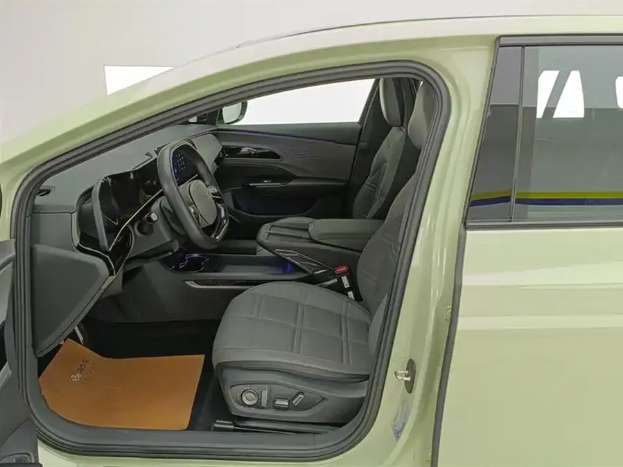 Hongqi EH7 Hongqi EH7 2024 690 Pro 2024 — миниатюра 3