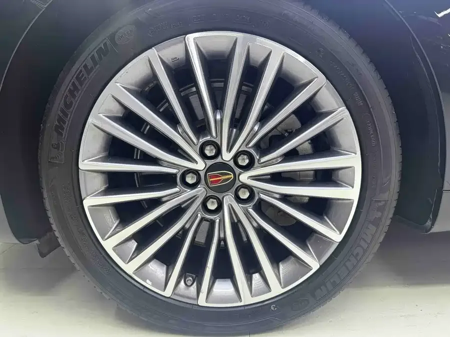 Hongqi H9 Hongqi H9 2020 2.0T Intelligent Connection Flagship Edition 2022 — миниатюра 4