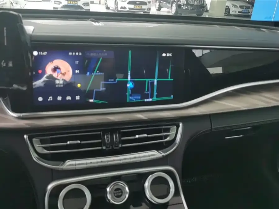 Hongqi H9 Hongqi H9 2020 facelift 2.0T Zhilian Qichang version 2022 — миниатюра 4