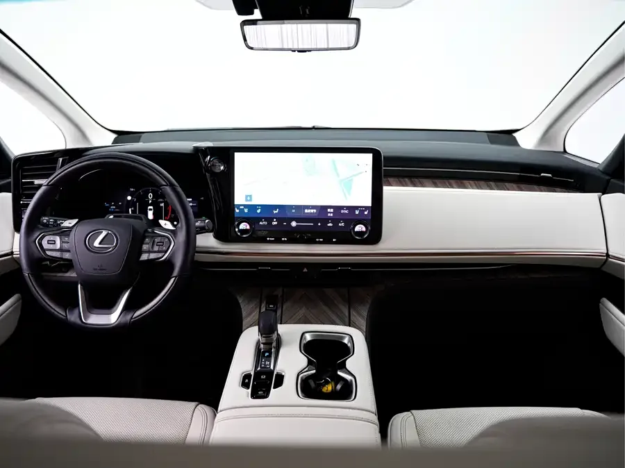 Lexus LM 500h 2025 Four-Seat Executive Edition 2025 — миниатюра 4