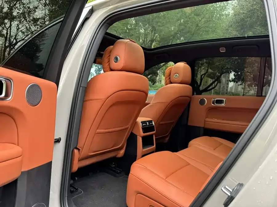Li Xiang L6 Ideal L6 2024 Pro 2024 — миниатюра 3