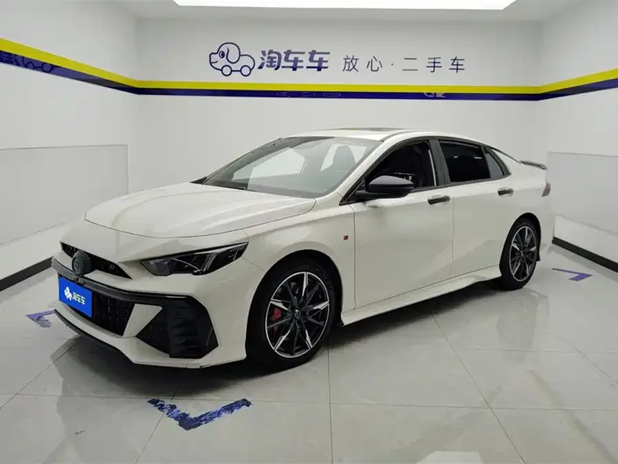 GAC Trumpchi Shadow Leopard Shadow Leopard 2023 400T Automatic R PRO 2024 — фото 1, купить с доставкой в Москву