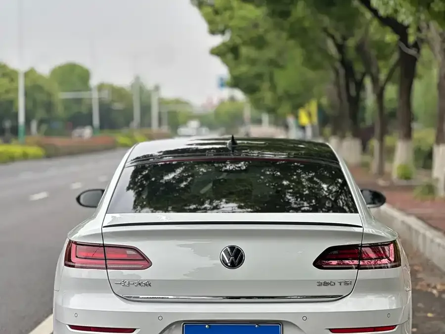 Volkswagen FAW- CC FAW-Volkswagen CC 2023 380TSI Brilliant Edition 2023 — миниатюра 4