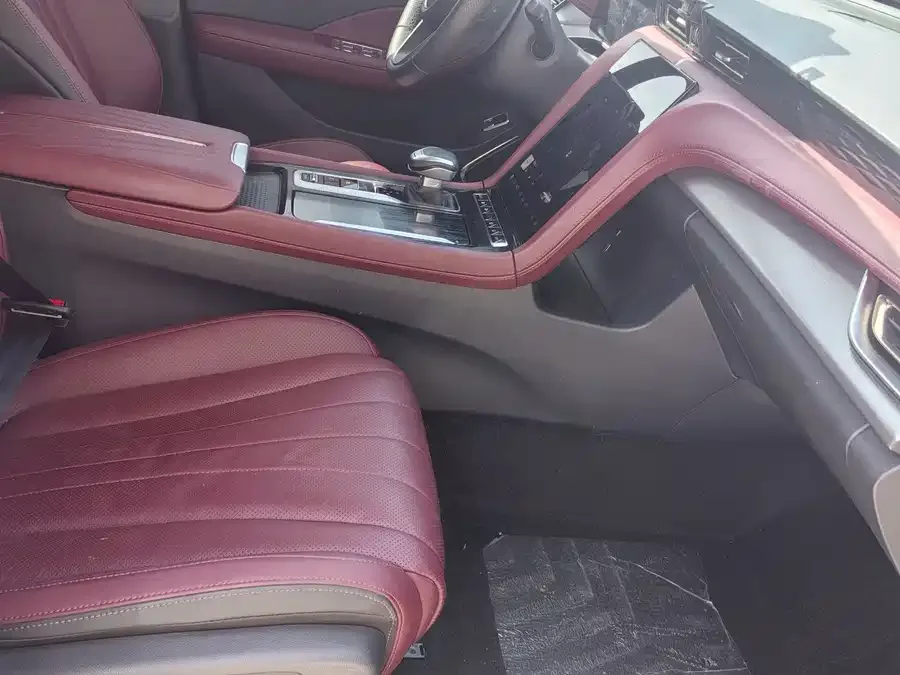 Hongqi H5 Hongqi H5 2024 2.0T Automatic Intelligent Connection Flagship Chang Edition 2024 — миниатюра 4