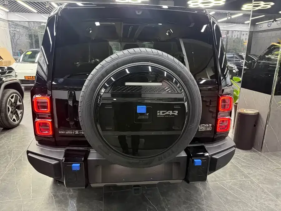 iCAR V27 iCAR V27 2026 200KM 4WD Falcon 500 2026 — миниатюра 5