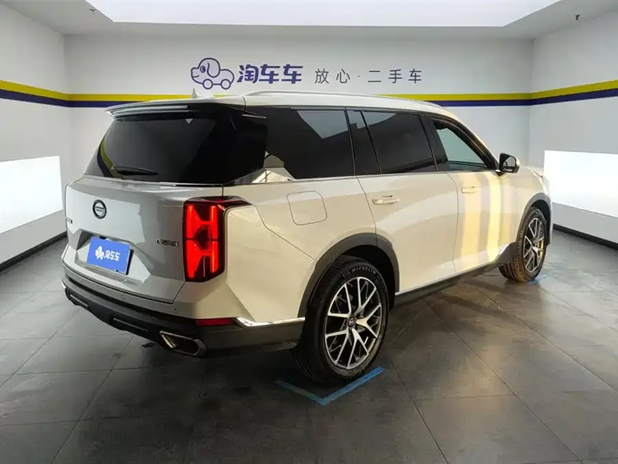 GAC Trumpchi GS8 Trumpchi GS8 2025 Pilot Series 2.0TGDI 2WD Luxury Edition 5 Seaters 2024 — миниатюра 3