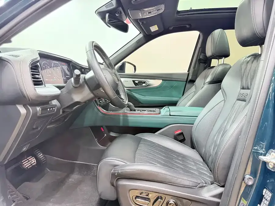GAC Trumpchi GS8 Trumpchi GS8 2022 Dual Engine Series 2.0TM 2WD Premium Edition (7 Seaters) 2022 — миниатюра 5