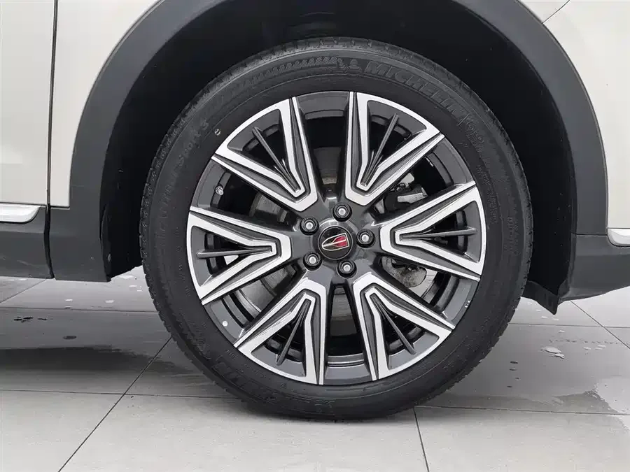 Hongqi HS5 Hongqi HS5 2022 facelift 2.0T Zhilian Qixiang four-wheel drive version 2022 — миниатюра 5