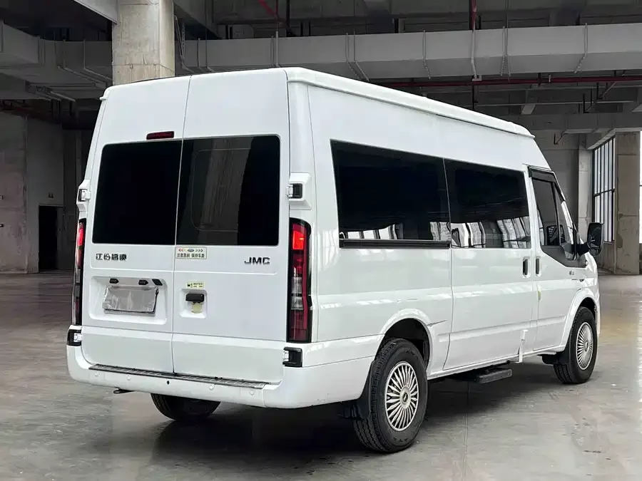 Jiangling Fushun Jiangling Fushun 2023 2.0T manual center axle center roof commercial multi-purpose passenger car 7 seats 2024 — миниатюра 5