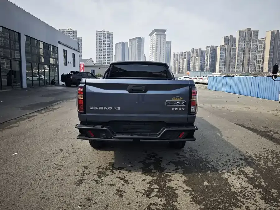 Jiangling Avenue Dadao 2024 Mountain Edition 2.3T Diesel Automatic Four-Wheel Drive Long Wheelbase Comfort Model 2025 — миниатюра 5