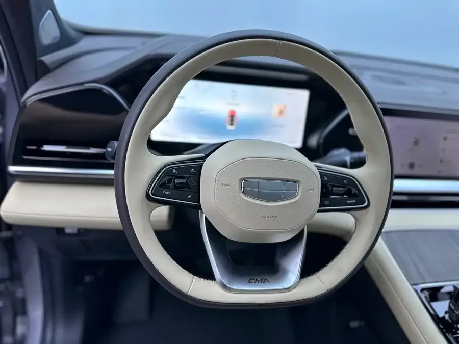 Geely Monjaro Xingyue L 2025 Dongfangyao 2.0TD Automatic Star-gazing Edition 2025 — миниатюра 5