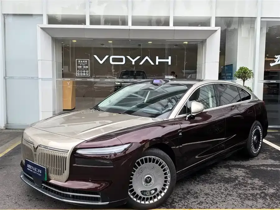 Voyah Chasing Light L 2025