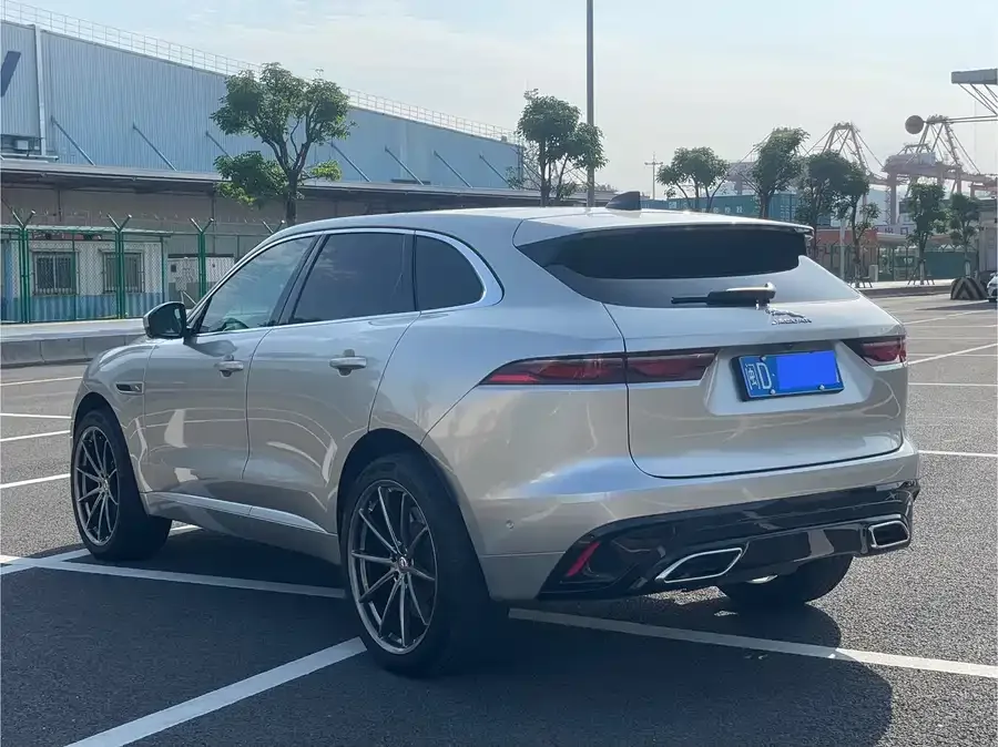 Jaguar F-Pace 2022 P340 R-Dynamic SE 2022 — миниатюра 2