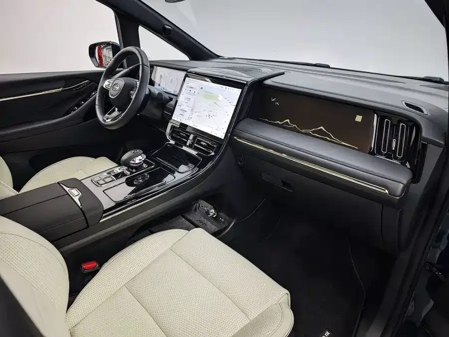GAC Trumpchi M8 Trumpchi M8 2023 Grandmaster Series Dual Engine Flagship Edition 2023 — миниатюра 3