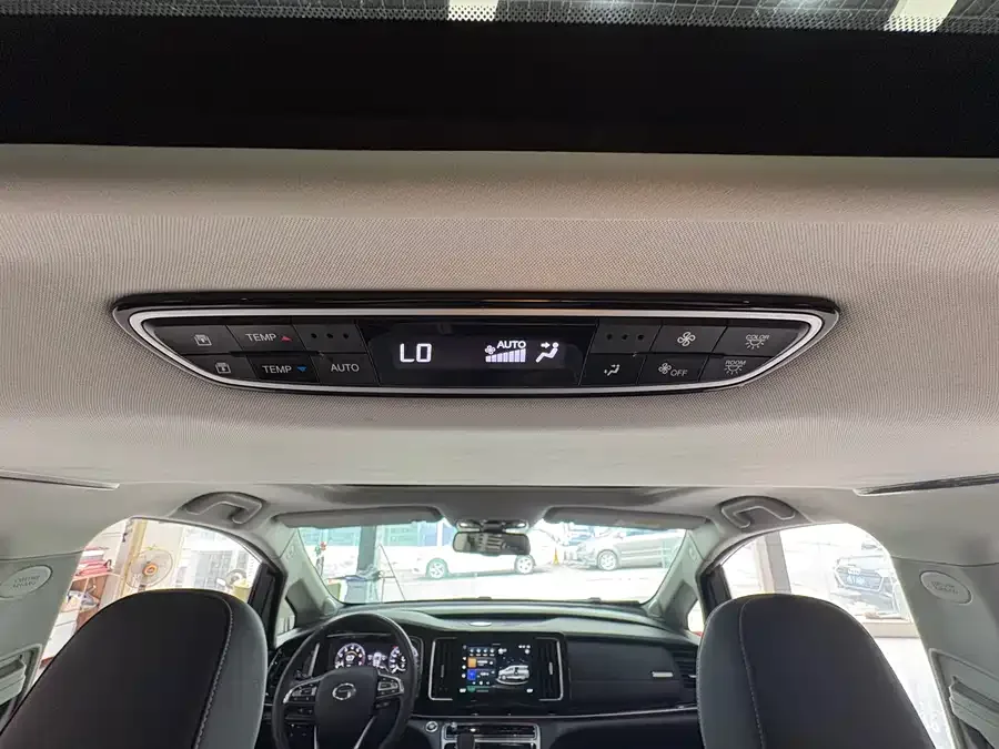 GAC Trumpchi M8 Trumpchi M8 2021 Lead Show Series 390T Extreme Edition 2022 — миниатюра 5