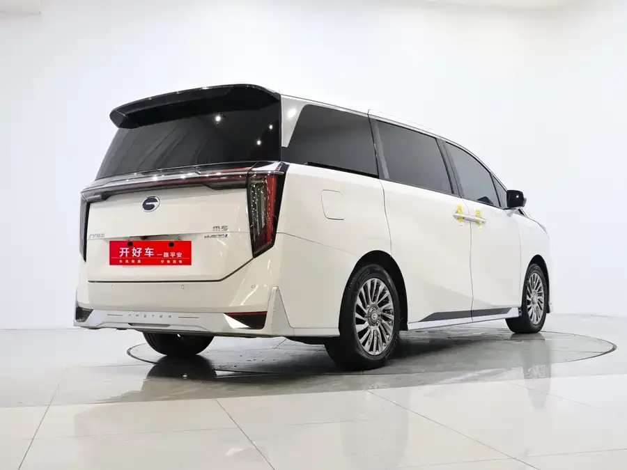 GAC Trumpchi M8 Trumpchi M8 2023 Grandmaster Series Dual Engine Flagship Edition 2024 — миниатюра 2