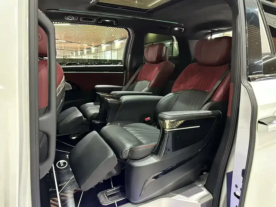 GAC Trumpchi M8 Trumpchi M8 2023 Grandmaster Series 400T Flagship Edition 2023 — миниатюра 3