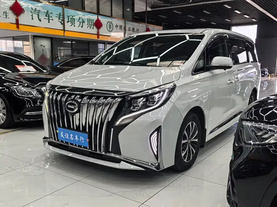 GAC Trumpchi M8 2022