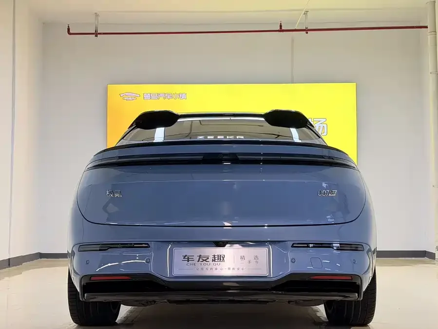 Zeekr 007GT Zeekr 007GT 2025 All-Wheel Drive Smart Edition 75kWh 2025 — миниатюра 3