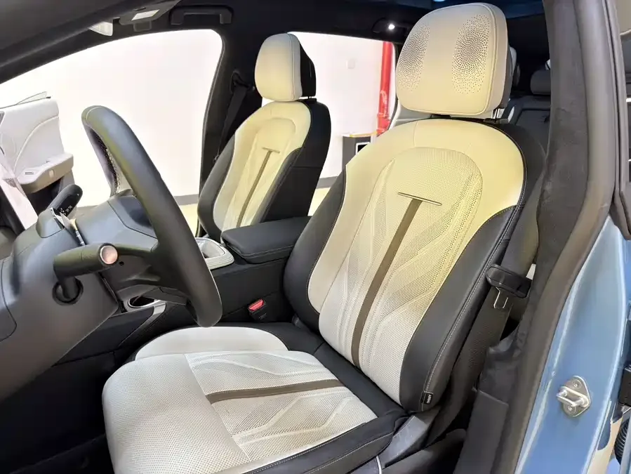 Zeekr 007GT Zeekr 007GT 2025 All-Wheel Drive Smart Edition 75kWh 2025 — миниатюра 4