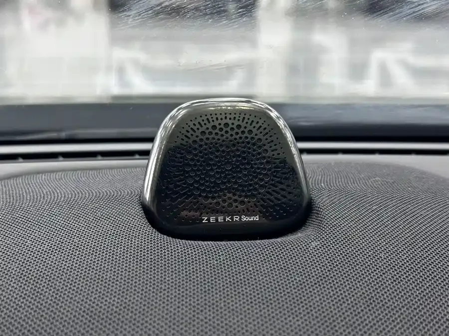 Zeekr 007GT Zeekr 007GT 2025 Long-Range Rear-Wheel Drive Smart Driving Edition 100kWh 2025 — миниатюра 4