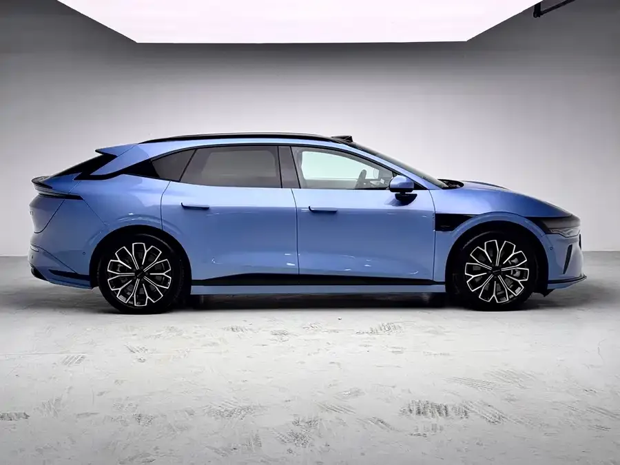 Zeekr 007GT Zeekr 007GT 2025 All-Wheel Drive Smart Edition 75kWh 2025 — миниатюра 4