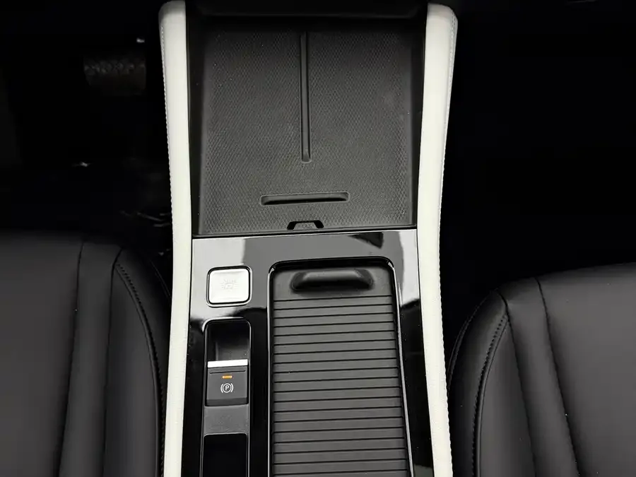 Jetta VS8 Jetta VS8 2026 280TSI Automatic All-Round Edition 2025 — миниатюра 5