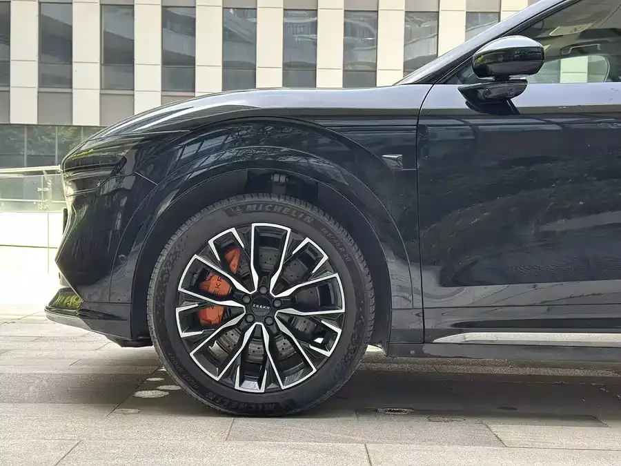 Zeekr 7X Zeekr 7X 2025 75kWh RWD Smart Driving Edition 2024 — миниатюра 3