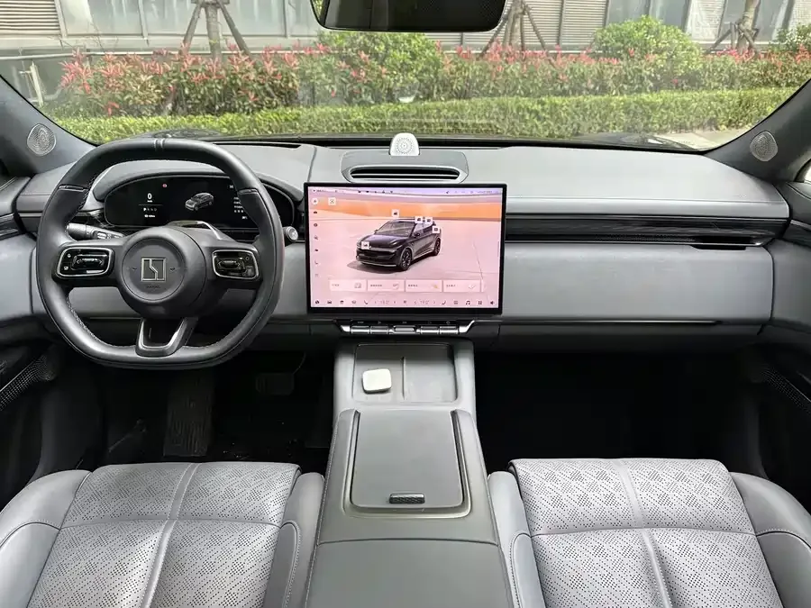 Zeekr 7X Zeekr 7X 2025 75kWh RWD Smart Driving Edition 2024 — миниатюра 4