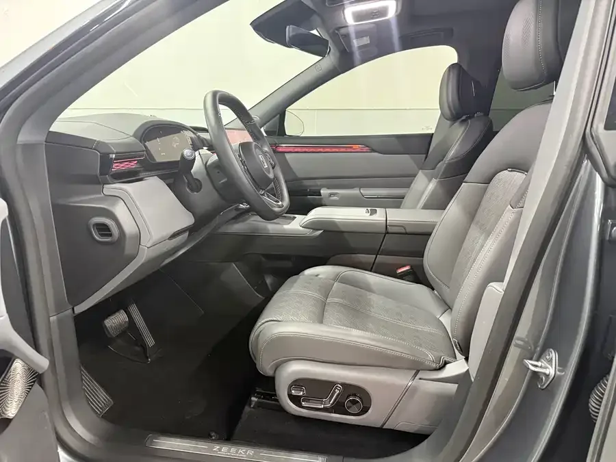 Zeekr 7X Zeekr 7X 2025 75kWh RWD Smart Driving Edition 2025 — миниатюра 3