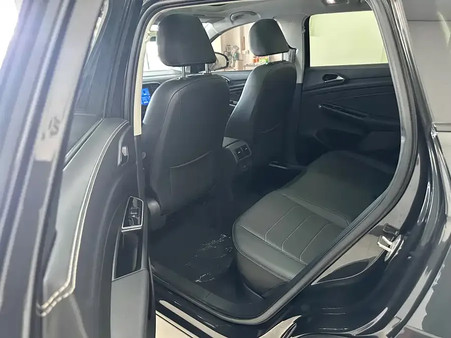 Jetta VS7 Jetta VS7 2022 Black Front Edition 1.4T Automatic Glory Edition Pro 2022 — миниатюра 5