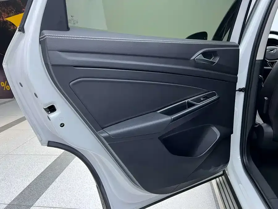 Jetta VS7 Jetta VS7 2021 Panda Edition 1.4T Automatic Enjoy Edition 2022 — миниатюра 5