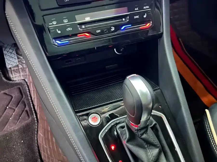 Jetta VS7 Jetta VS7 2023 280TSI Automatic Honor Edition 2024 — миниатюра 3